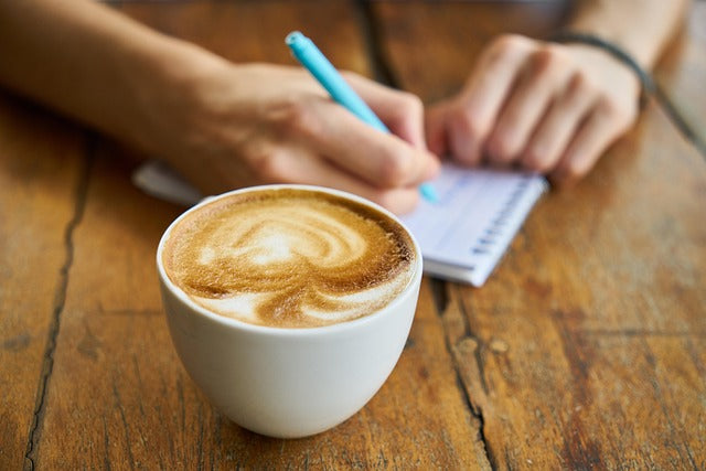 Latte and cappuccino coffee drinks comparison